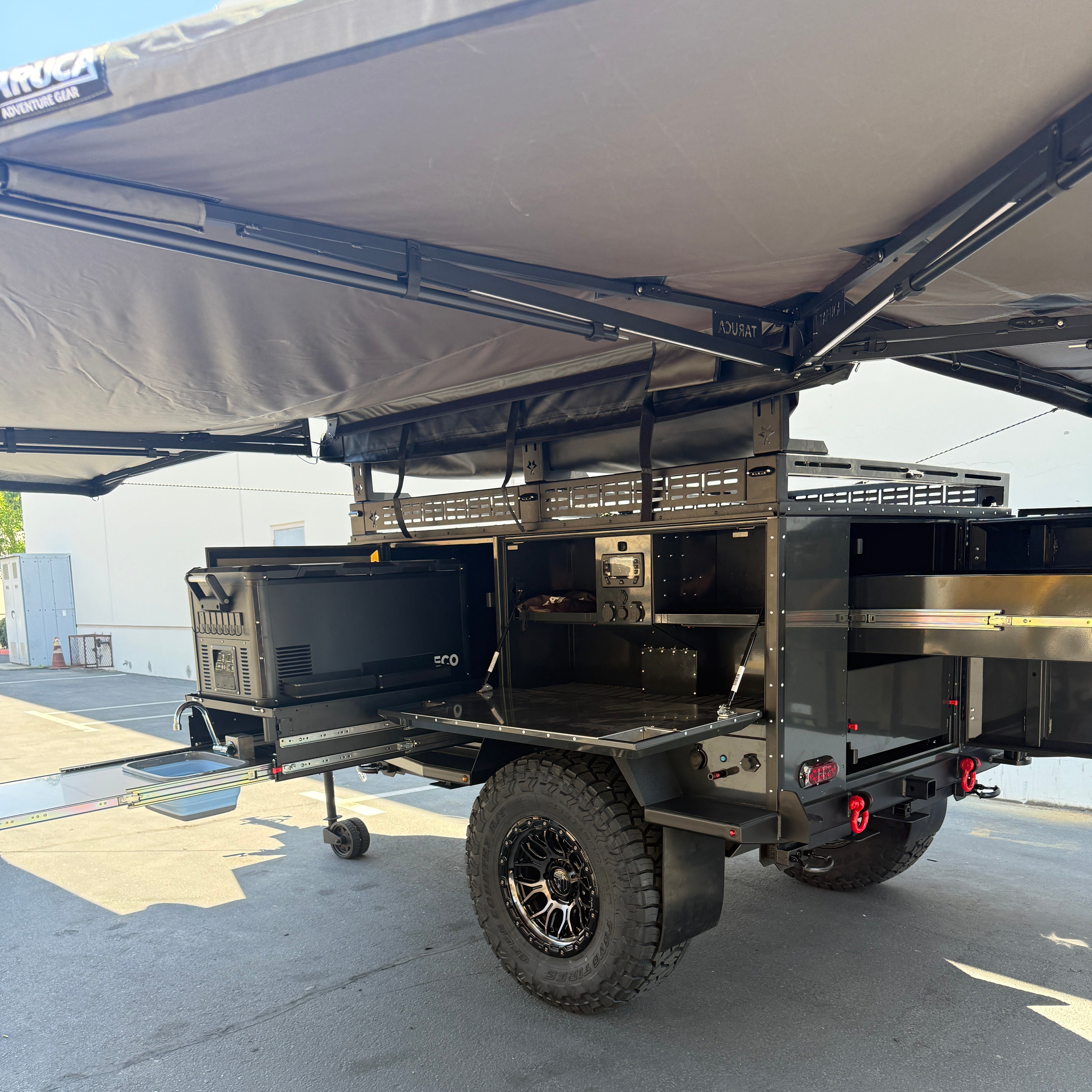 Taruca Rogue 270+ XC Awning TRI-COLOR LHS or RHS