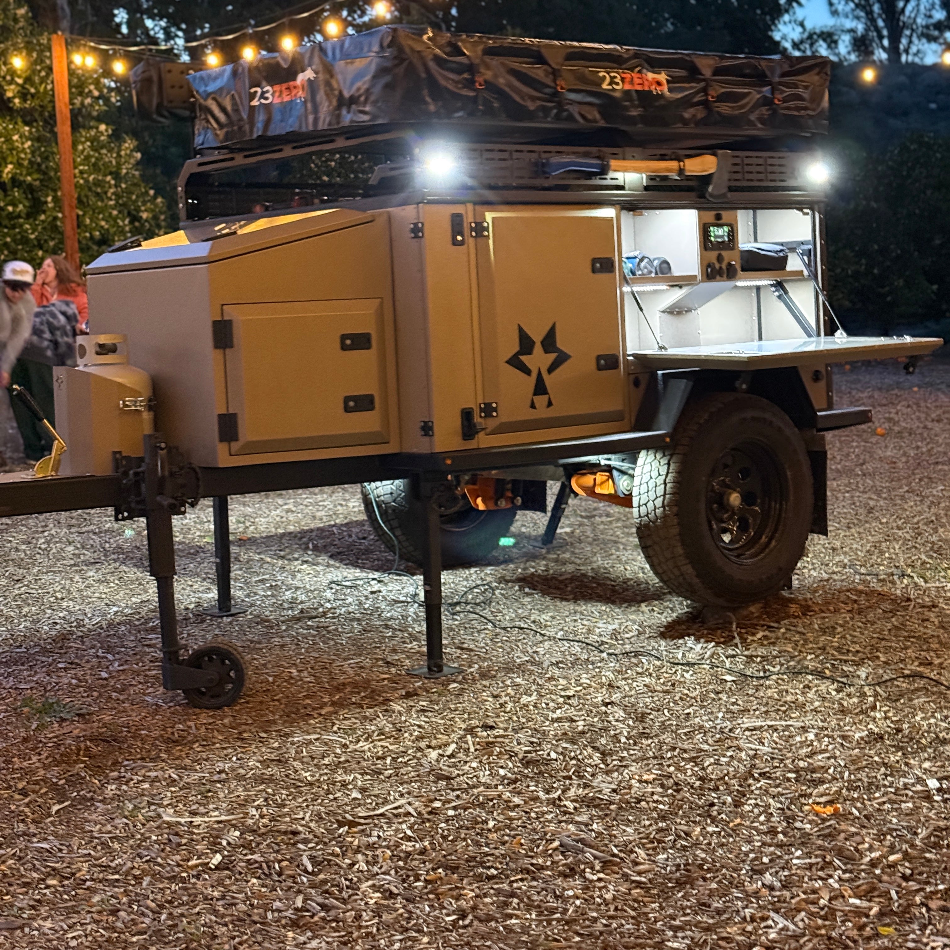 360º Under-Glow Rock Lighting