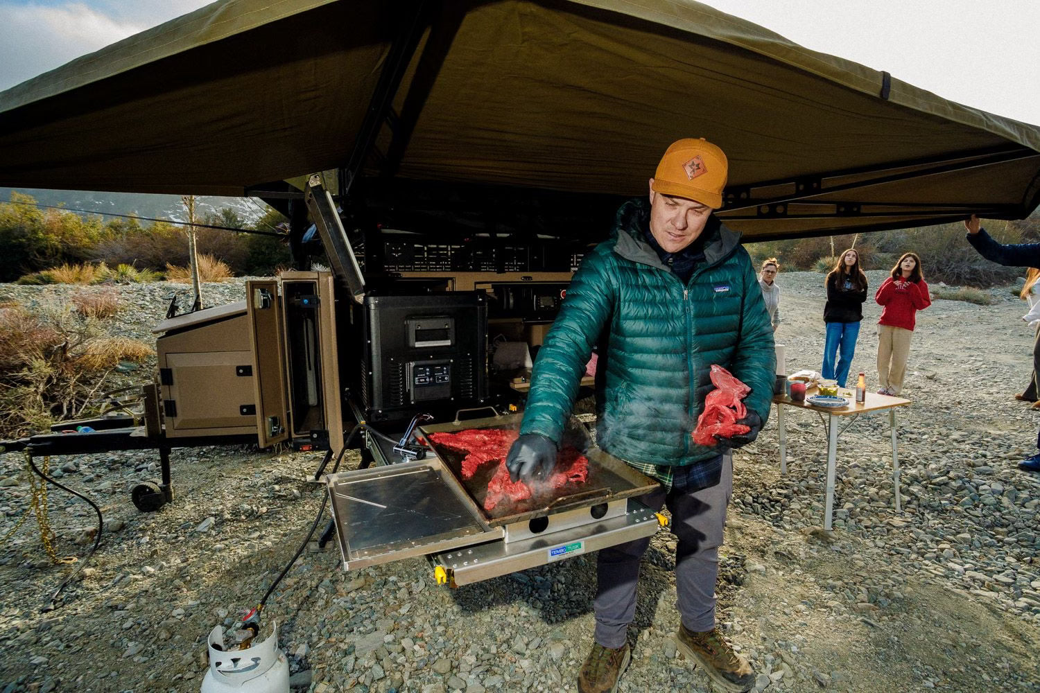 L.O.B.O. ALPHA Pro Max Adventure Trailer