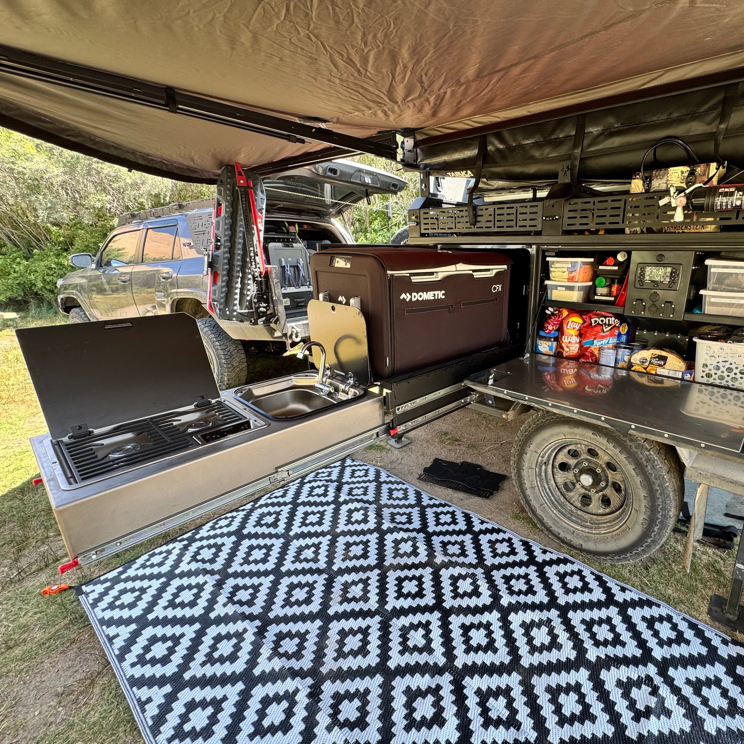 L.O.B.O. ALPHA Pro Max Adventure Trailer